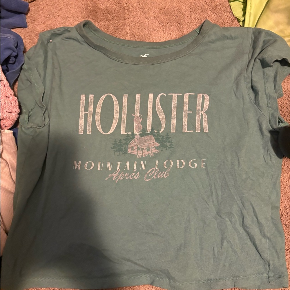 Hollister Olive Crewneck Tee